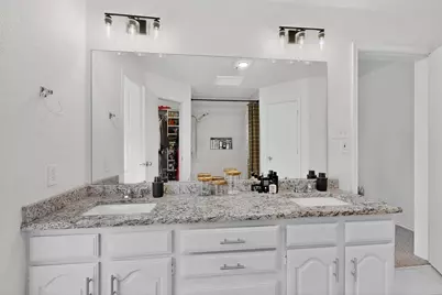 535 W Crossland Boulevard, Grand Prairie, TX 75052 - Photo 20