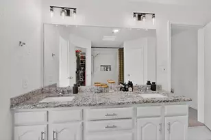 535 W Crossland Blvd, Grand Prairie, TX 75052 - Photo 20