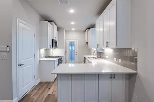 10871 Tall Timbers Trl, Frisco, TX 75035 - Photo 8