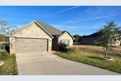 4904 Terlingua Drive, Granbury, TX 76048 - Photo 2
