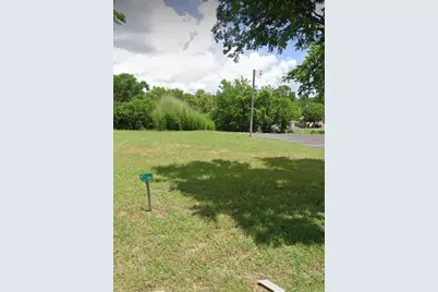 1418 Marshall Street, Greenville, TX 75401 - Photo 10