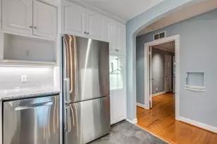 818 Valencia St, Dallas, TX 75223 - Photo 18