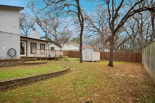 2829 Southridge Dr, Grapevine, TX 76051 - Photo 34