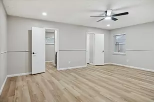 2829 Southridge Dr, Grapevine, TX 76051 - Photo 22