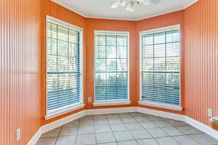 5029 Barberry Dr, Fort Worth, TX 76133 - Photo 8