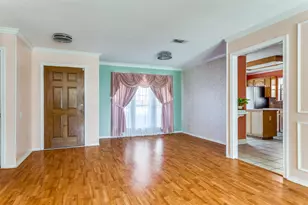 5029 Barberry Dr, Fort Worth, TX 76133 - Photo 2