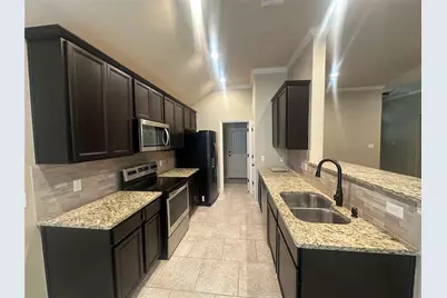 717 Blanton Drive, Sherman, TX 75092 - Photo 6