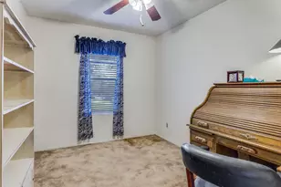 616 Black Hills Dr, Burleson, TX 76028 - Photo 12