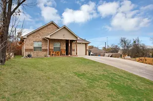 2511 Chester Ave, Fort Worth, TX 76106 - Photo 2