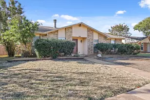 944 Longhorn Dr, Plano, TX 75023 - Photo 2