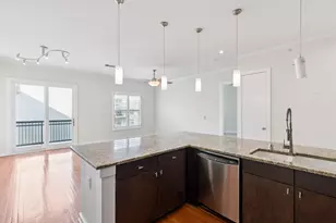 2950 McKinney Ave, Dallas, TX 75204 - Photo 4