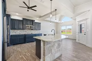 218 Rising Star Dr, Abilene, TX 79606 - Photo 6