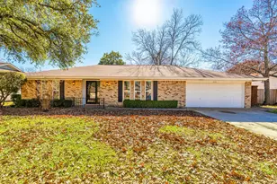 2100 Friar Tuck Dr, Arlington, TX 76013 - Photo 34