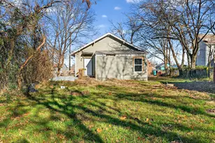 710 E Lamar St, Sherman, TX 75090 - Photo 18