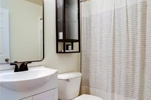 8401 Autumn Creek Trail, Fort Worth, TX 76134 - Photo 16