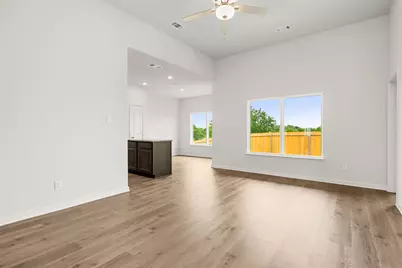 206 Julian Davis Drive, Venus, TX 76084 - Photo 2