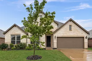 321 Delaford Dr, Forney, TX 75126 - Photo 2