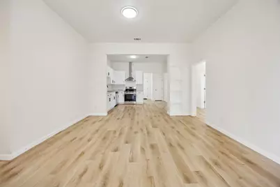 915 Centre Street, Dallas, TX 75208 - Photo 8