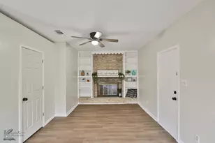 3227 S 9th St, Abilene, TX 79605 - Photo 6