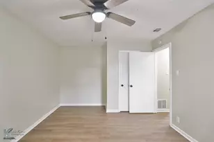 3227 S 9th St, Abilene, TX 79605 - Photo 18