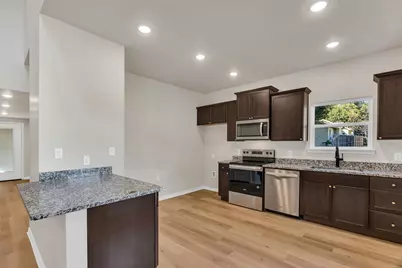 1701 Sandlin St, Longview, TX 75602 - Photo 4