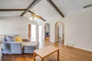 6805 Winifred Dr, Fort Worth, TX 76133 - Photo 8