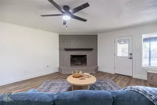 2925 Robertson Dr, Abilene, TX 79606 - Photo 4