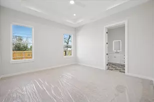 1629 E Tucker St, Fort Worth, TX 76104 - Photo 22