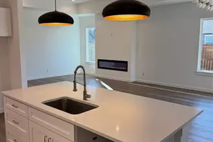 1629 E Tucker St, Fort Worth, TX 76104 - Photo 4