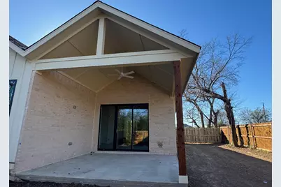 1629 E Tucker Street, Fort Worth, TX 76104 - Photo 30