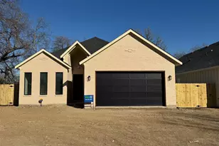 1629 E Tucker St, Fort Worth, TX 76104 - Photo 1