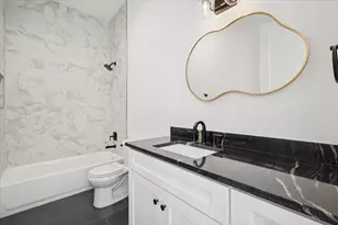 1629 E Tucker St, Fort Worth, TX 76104 - Photo 8