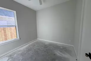 1629 E Tucker St, Fort Worth, TX 76104 - Photo 22