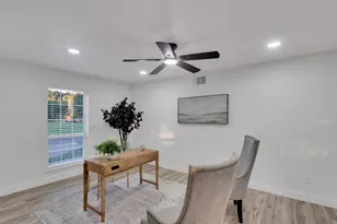 4220 Dawn Dr, Benbrook, TX 76116 - Photo 12