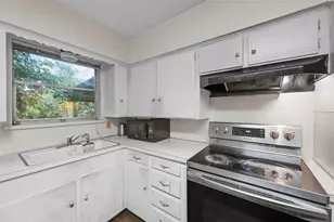 4405 Tynes Dr, Garland, TX 75042 - Photo 18