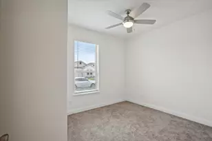 2521 Wayne Ave, Aubrey, TX 76227 - Photo 16