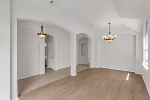 447 Trinity Dr, Allen, TX 75002 - Photo 4