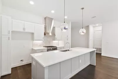 15875 Spectrum Drive #1106, Addison, TX 75001 - Photo 10