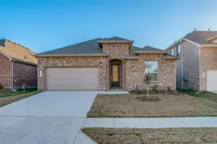 816 Warleggan Wy, McKinney, TX 75069 - Photo 2