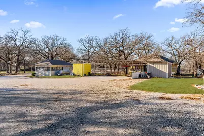114 Private Road 2387, Alvord, TX 76225 - Photo 12