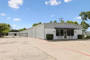 1101 S Hampton Rd, DeSoto, TX 75115 - Photo 1