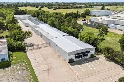 1101 S Hampton Road, DeSoto, TX 75115 - Photo 2