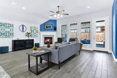 917 Queens Lake Trail, McKinney, TX 75071 - Photo 16