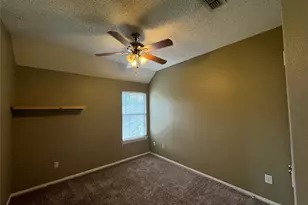 5420 Cold Springs Dr, Arlington, TX 76017 - Photo 8