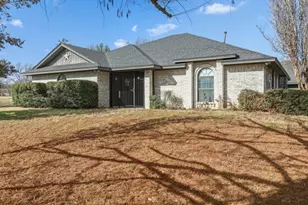 1815 Dicey Rd, Weatherford, TX 76085 - Photo 2