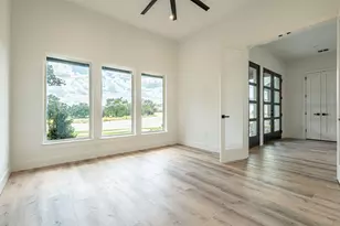 554 Helena Dr, Granbury, TX 76048 - Photo 20