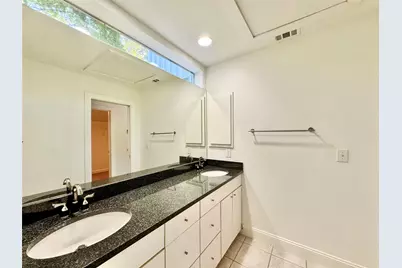 4214 Swiss Avenue #L, Dallas, TX 75204 - Photo 32