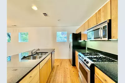 4214 Swiss Avenue #L, Dallas, TX 75204 - Photo 20