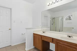 1125 Timbercreek Dr, Lewisville, TX 75067 - Photo 34