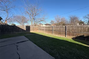 901 Fiero Dr, Arlington, TX 76001 - Photo 24